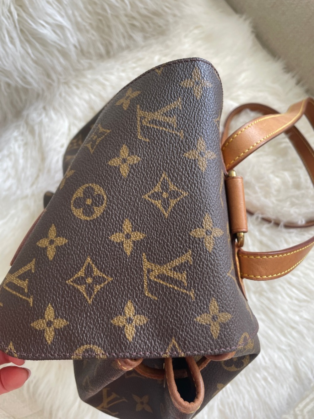 Louis Vuitton MM backpack - Picture 8 of 17